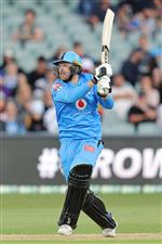 ADELAIDE, AUSTRALIA - JANUARY 05: Ryan Gibson of the Adelaide Strikers bats during the Big Bash League match between the Melbourne Renegades and the Adelaide Strikers at Adelaide Oval, on January 05, 2021, in Adelaide, Australia. (Photo by Daniel Kalisz/Getty Images)