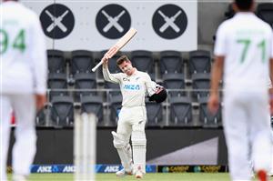 CHRISTCHURCH, NEW ZEALAND - JANUARY 05: Henry Nicholls of New Zealand acknowledges the crowd after he was dismissed for 157 runs by Mohammad Abbas of Pakistan during day three of the Second Test match in the series between New Zealand and Pakistan at Hagley Oval on January 05, 2021 in Christchurch, New Zealand. (Photo by Kai Schwoerer/Getty Images)