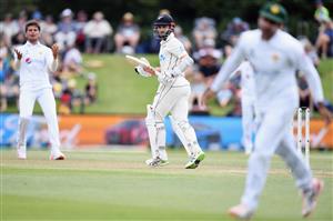 CHRISTCHURCH, NEW ZEALAND - JANUARY 05: Shaheen Shah Afridi of Pakistan (L) reacts as Kane Williamson of New Zealand makes a run during day three of the Second Test match in the series between New Zealand and Pakistan at Hagley Oval on January 05, 2021 in Christchurch, New Zealand. (Photo by Kai Schwoerer/Getty Images)