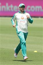 SYDNEY, AUSTRALIA - JANUARY 05: Travis Head of Australia runs during an Australian nets session at the Sydney Cricket Ground on January 05, 2021 in Sydney, Australia. (Photo by Mark Metcalfe/Getty Images)