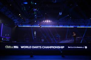LONDON, ENGLAND - JANUARY 03: Gary Anderson of Scotland walks into the arena during the Finals against Gerwyn Price of Wales during Day Sixteen of The PDC William Hill World Darts Championship at Alexandra Palace on January 03, 2021 in London, England. (Photo by Luke Walker/Getty Images)