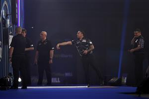 LONDON, ENGLAND - JANUARY 03: Gerwyn Price of Wales in action during the Finals against Gary Anderson of Scotland during Day Sixteen of The PDC William Hill World Darts Championship at Alexandra Palace on January 03, 2021 in London, England. (Photo by Luke Walker/Getty Images)