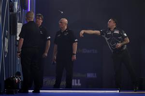 LONDON, ENGLAND - JANUARY 03: Gerwyn Price of Wales in action during the Finals against Gary Anderson of Scotland during Day Sixteen of The PDC William Hill World Darts Championship at Alexandra Palace on January 03, 2021 in London, England. (Photo by Luke Walker/Getty Images)