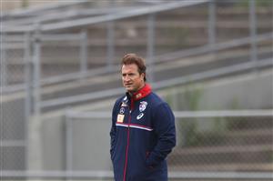 MELBOURNE, AUSTRALIA - JANUARY 06: Bulldogs head coach Luke Beveridge looks on during a Western Bulldogs AFL training session at Whitten Oval on January 06, 2021 in Melbourne, Australia. (Photo by Mike Owen/Getty Images)