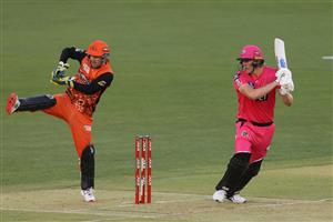 PERTH, AUSTRALIA - JANUARY 06: Jack Edwards of the Sixers bats during the Big Bash League match between the Perth Scorchers and the Sydney Sixers at Optus Stadium, on January 06, 2021, in Perth, Australia. (Photo by Paul Kane/Getty Images)