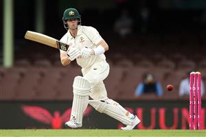 SYDNEY, AUSTRALIA - JANUARY 07: Steve Smith of Australia bats during day one of the Third Test match in the series between Australia and India at Sydney Cricket Ground on January 07, 2021 in Sydney, Australia. (Photo by Mark Kolbe/Getty Images)