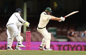 SYDNEY, AUSTRALIA - JANUARY 08: Marnus Labuschagne of Australia bats as Rishabh Pant of India keeps wicket during day two of the 3rd Test match in the series between Australia and India at Sydney Cricket Ground on January 08, 2021 in Sydney, Australia. (Photo by Ryan Pierse/Getty Images)