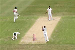 SYDNEY, AUSTRALIA - JANUARY 08: Steve Smith of Australia is runout by Ravindra Jadeja of India during day two of the Third Test match in the series between Australia and India at Sydney Cricket Ground on January 08, 2021 in Sydney, Australia. (Photo by Cameron Spencer/Getty Images)