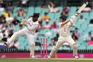 SYDNEY, AUSTRALIA - JANUARY 08: Steve Smith of Australia bats during day two of the Third Test match in the series between Australia and India at Sydney Cricket Ground on January 08, 2021 in Sydney, Australia. (Photo by Cameron Spencer/Getty Images)