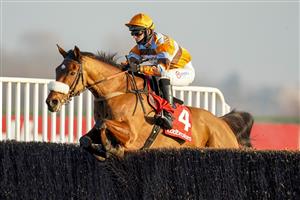 SUNBURY, ENGLAND - JANUARY 09: Harry Cobden riding Master Tommytucker on their way to winning The Ladbrokes Silviniaco Conti Chase at Kempton Park Racecourse on January 09, 2021 in Sunbury, England. Due to the Coronavirus pandemic, owners along with the paying public will not be allowed to attend the meeting. (Photo by Alan Crowhurst/Getty Images)