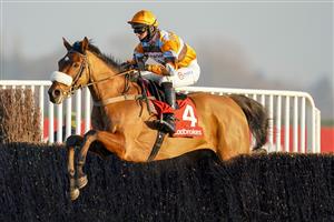 SUNBURY, ENGLAND - JANUARY 09: Harry Cobden riding Master Tommytucker on their way to winning The Ladbrokes Silviniaco Conti Chase at Kempton Park Racecourse on January 09, 2021 in Sunbury, England. Due to the Coronavirus pandemic, owners along with the paying public will not be allowed to attend the meeting. (Photo by Alan Crowhurst/Getty Images)