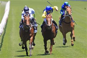 SYDNEY, AUSTRALIA - JANUARY 09: Rachel King on Malkovich (L) wins race 1 the Sky Racing Active Handicap during Sydney Racing at Royal Randwick Racecourse on January 09, 2021 in Sydney, Australia. (Photo by Mark Evans/Getty Images)