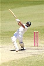 SYDNEY, AUSTRALIA - JANUARY 11: Rishabh Pant of India bats during day five of the Third Test match in the series between Australia and India at Sydney Cricket Ground on January 11, 2021 in Sydney, Australia. (Photo by Mark Kolbe/Getty Images)