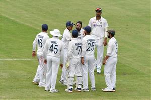 BRISBANE, AUSTRALIA - JANUARY 18: Mohammed Siraj of India celebrates the wicket of Steve Smith of Australia during day four of the 4th Test Match in the series between Australia and India at The Gabba on January 18, 2021 in Brisbane, Australia. (Photo by Matt Roberts/Getty Images)