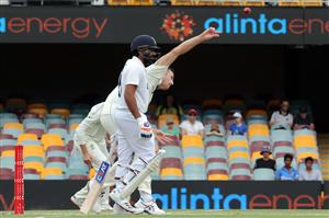 BRISBANE, AUSTRALIA - JANUARY 19: Australia bowling early on day five of the 4th Test Match in the series between Australia and India at The Gabba on January 19, 2021 in Brisbane, Australia. (Getty)