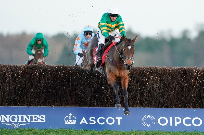 CLARENCE HOUSE CHASE