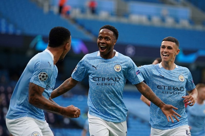 Manchester City uefa celebrate etihad