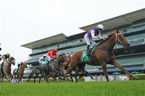 SYDNEY, AUSTRALIA - FEBRUARY 06: Kathy O'Hara on Katgully Red wins race 2 the Tab Highway Handicap during Sydney Racing at Royal Randwick Racecourse on February 06, 2021 in Sydney, Australia. (Getty)