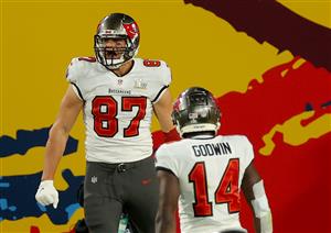 TAMPA, FLORIDA - FEBRUARY 07: Rob Gronkowski #87 of the Tampa Bay Buccaneers celebrates a touchdown during the first quarter against the Kansas City Chiefs in Super Bowl LV at Raymond James Stadium on February 07, 2021 in Tampa, Florida. (Photo by Kevin C. Cox/Getty Images)