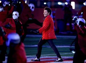 TAMPA, FLORIDA - FEBRUARY 07: The Weeknd performs during the Pepsi Super Bowl LV Halftime Show at Raymond James Stadium on February 07, 2021 in Tampa, Florida. (Photo by Patrick Smith/Getty Images)