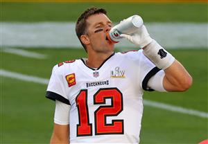 TAMPA, FLORIDA - FEBRUARY 07: Tom Brady #12 of the Tampa Bay Buccaneers warms up prior to a game against the Kansas City Chiefs in Super Bowl LV at Raymond James Stadium on February 07, 2021 in Tampa, Florida. (Photo by Kevin C. Cox/Getty Images)