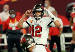TAMPA, FLORIDA - FEBRUARY 07: Tom Brady #12 of the Tampa Bay Buccaneers gestures in the third quarter against the Kansas City Chiefs in Super Bowl LV at Raymond James Stadium on February 07, 2021 in Tampa, Florida. (Photo by Mike Ehrmann/Getty Images)
