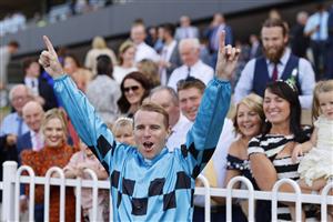 SYDNEY, AUSTRALIA - MARCH 27: Tommy Berry on Mo'unga wins the Rosehill Guineas on Mo'unga during Golden Slipper Day at Rosehill Gardens on March 27, 2021 in Sydney, Australia. (Getty)