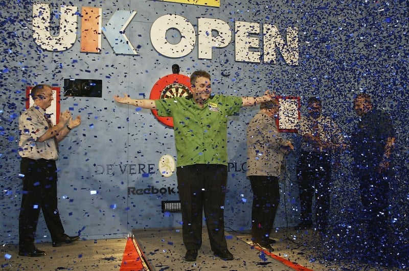 Phil Taylor darts uk open 2003