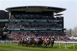 LIVERPOOL, ENGLAND - APRIL 06: A general view during the Gaskells Handicap Hurdle race during the Randox Health Grand National Handicap Chase at Aintree Racecourse on April 06, 2019 in Liverpool, England. (Photo by Alex Livesey/Getty Images)