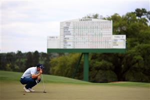 AUGUSTA, GEORGIA - APRIL 08: Justin Rose of England lines up a putt on the 18th green during the first round of the Masters at Augusta National Golf Club on April 08, 2021 in Augusta, Georgia. (Photo by Mike Ehrmann/Getty Images)