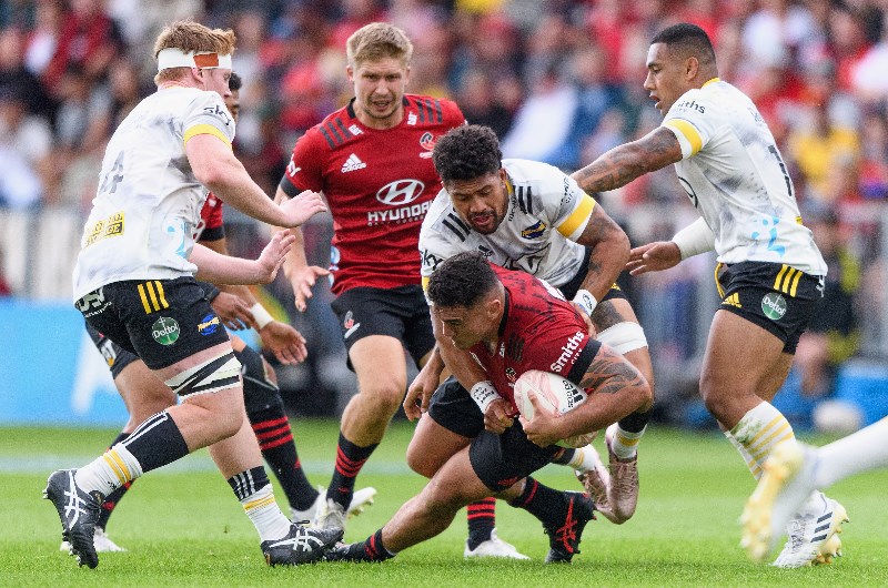 Crusaders vs Hurricanes