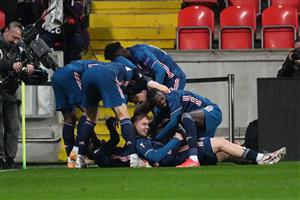 PRAGUE, CZECH REPUBLIC - APRIL 15: Bukayo Saka of Arsenal (hidden) celebrates with teammates after scoring their team's third goal during the UEFA Europa League Quarter Final Second Leg match between Slavia Praha and Arsenal FC at Sinobo Stadium on April 15, 2021 in Prague, Czech Republic. (Getty Images)
