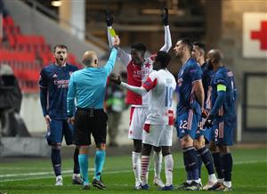 PRAGUE, CZECH REPUBLIC - APRIL 15: Peter Olayinka of Slavia Prague is shown a yellow card during the UEFA Europa League Quarter Final Second Leg match between Slavia Praha and Arsenal FC at Sinobo Stadium on April 15, 2021 in Prague, Czech Republic. (Getty Images)