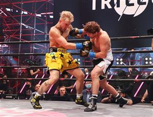 ATLANTA, GEORGIA - APRIL 17: Jake Paul fights Ben Askren in their cruiserweight bout during Triller Fight Club at Mercedes-Benz Stadium on April 17, 2021 in Atlanta, Georgia. (Getty Images)