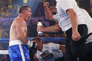 WOLLONGONG, AUSTRALIA - APRIL 21: Paul Gallen celebrates winning his bout against Lucas Browne at WIN Entertainment Centre on April 21, 2021 in Wollongong, Australia. (Getty Images)