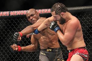 JACKSONVILLE, FL - APRIL 25: Kamaru Usman (L) of Nigeria fights Jorge Masvidal of the United States during the Welterweight Title bout of UFC 261 at VyStar Veterans Memorial Arena on April 25, 2021 in Jacksonville, Florida. (Getty Images)