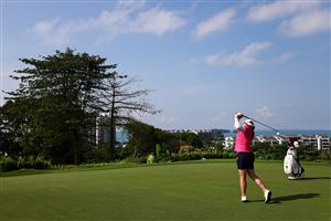 SINGAPORE, SINGAPORE - APRIL 27: Brittany Lincicome of the United States plays her shot from the fourth tee during a practice day prior to the HSBC Women's World Championship at Sentosa Golf Club on April 27, 2021 in Singapore. (Getty Images)