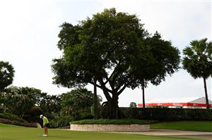SINGAPORE, SINGAPORE - APRIL 27: So Yeon Ryu of South Korea practices on the putting green prior to the HSBC Women's World Championship at Sentosa Golf Club on April 27, 2021 in Singapore. (Getty Images)