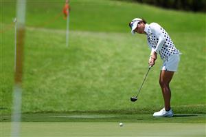 SINGAPORE, SINGAPORE - APRIL 29: Hee Young Park of South Korea putts on the 18th green during the first round of the HSBC Women's World Championship at Sentosa Golf Club on April 29, 2021 in Singapore. (Getty Images)