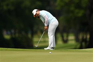 SINGAPORE, SINGAPORE - APRIL 30: Inbee Park of South Korea putts on the 18th green during the second round of the HSBC Women's World Championship at Sentosa Golf Club on April 30, 2021 in Singapore. (Getty Images)