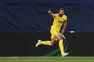 Villarreal's Spanish defender Raul Albiol celebrates after scoring during the Europa League semi-final first leg football match between Villarreal and Arsenal at the Ceramica stadium in Vila-real on April 29, 2021. (Getty Images)