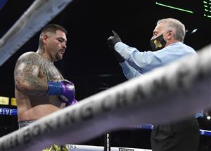 CARSON, CALIFORNIA - MAY 01: Andy Ruiz receives a count from referee Jack Reiss during his fight against Chris Arreola, Ruiz would win in a 12 round unanimous decision, during a heavyweight bout at Dignity Health Sports Park on May 01, 2021 in Carson, California. (Getty Images)