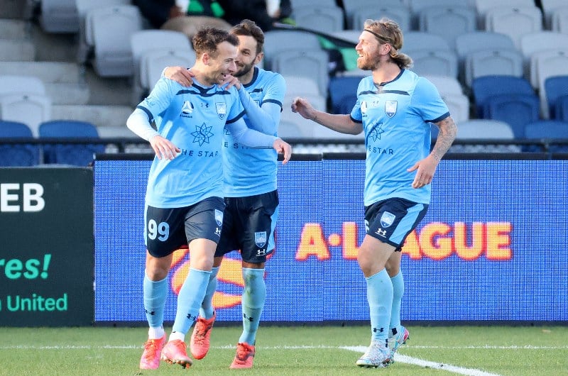 Le Fondre to score