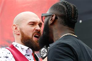 NEW YORK, NY - OCTOBER 02: WBC Heavyweight champion Deontay Wilder and Lineal Heavyweight champion Tyson Fury face-off during the New York Press Conference at Intrepid Sea-Air-Space Museum on October 2, 2018 in New York City. (Getty Images)