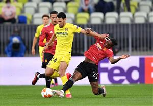 GDANSK, POLAND - MAY 26: Alfonso Pedraza of Villarreal CF battles for possession with Aaron Wan-Bissaka of Manchester United during the UEFA Europa League Final between Villarreal CF and Manchester United at Gdansk Arena on May 26, 2021 in Gdansk, Poland. (Getty Images)