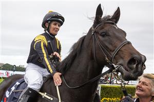 SYDNEY, AUSTRALIA - MAY 29: Rachel King return to scale after Nicci's Fling wins race 4 the Sporting Chance Cancer Foundation Handicap during Sydney Racing at Royal Randwick Racecourse on May 29, 2021 in Sydney, Australia. (Getty)