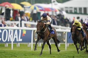 EPSOM, ENGLAND - JUNE 04: Hollie Doyle riding Mehmento (L) win The Play Coral 'Racing-Super-Series' For Free Surrey Stakes at Epsom Racecourse on June 04, 2021 in Epsom, England. Due to the Coronavirus pandemic only owners along with a limited number of the paying public will be allowed to attend the meeting. (Photo by Alan Crowhurst/Getty Images)