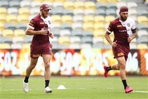 TOWNSVILLE, AUSTRALIA - JUNE 08: Kurt Capewell and Kyle Feldt run during a Queensland Maroons State of Origin training session at Queensland Country Bank Stadium on June 08, 2021 in Townsville, Australia. (Photo by Mark Kolbe/Getty Images)