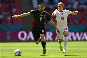 Croatia's midfielder Mateo Kovacic (L) is challenged by England's midfielder Phil Foden during the UEFA EURO 2020 Group D football match between England and Croatia at Wembley Stadium in London on June 13, 2021. (Getty Images)