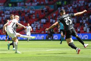 TOPSHOT - England's midfielder Phil Foden (L) shoots to hit the post during the UEFA EURO 2020 Group D football match between England and Croatia at Wembley Stadium in London on June 13, 2021. (Getty Images)